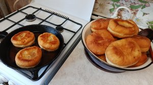 ОТМЕТИЛИ ПЕРВОМАЙ С ПЫШНЫМИ БЕЛЯШАМИ