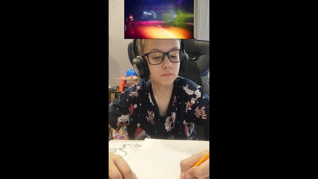Нарисовал узи из "дроны убийцы"🖤 смотреть онлайн