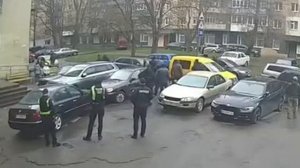 В Хмельницком для мобилизации одного парня было задействовано сразу шесть экипажей ТЦК, но он смог в
