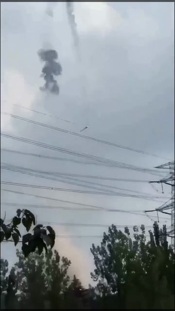 Неудачный, но красивый запуск ракеты.