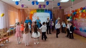 Выпускные обнимашки