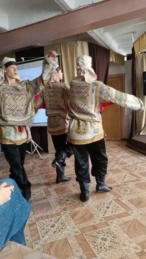 Ребята приезжали в гости к нам в клуб .на открытие акции ,,белый  сад» .Молодцы👍