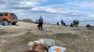 рыбалка на 2 ночи на первомайские праздники. палатки в инее.
