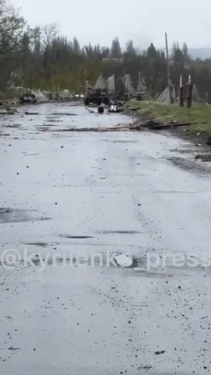 Последней дороге снабжения Константиновки сильно поплохело. Нашими дронщиками выносится всё, что дви