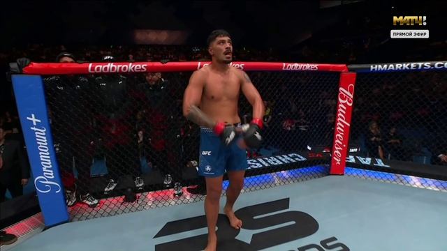Джуниор Тафа против Кевина Кристиана. UFC Fight Night