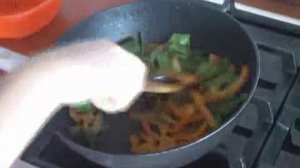 Гречневая лапша с овощами