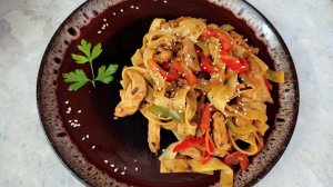 Ароматная курица с лапшой