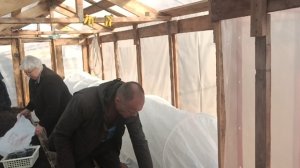 03-05-2026 Спасаем растишки от холода.Примеряю обновки.
