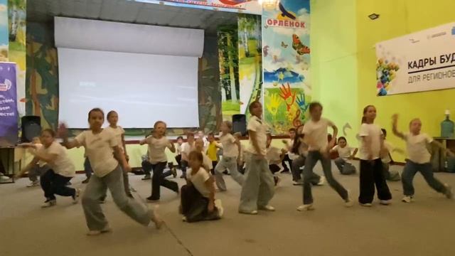 Мы танцевали в лагере Орлёнок