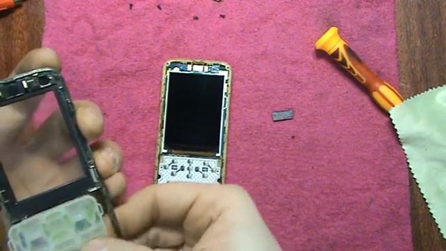 Замена динамика и гнезда зарядки на Nokia S600