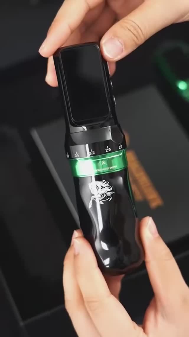 Беспроводная тату машинка Dragonhawk Fold Pro Year Of Horse Edition