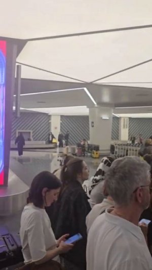 😳В аэропорту Шереметьево коллапс. Причина — атака беспилотников на Москву