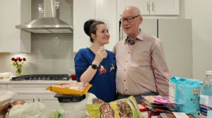 КАК ВЫЖИВАЮТ РУССКОЯЗЫЧНЫЕ НА ЗАГНИВАЮЩЕМ ЗАПАДЕ: ввеселая семейная распаковка на новой кухне ||TJGH