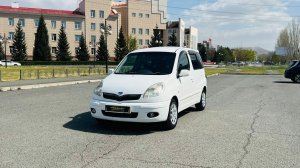 Toyota FunCargo, 2003 год