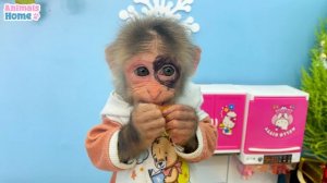 Smart BiBi makes noodles for Amee