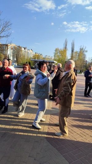 Будем танцевать..... 02.05.26.