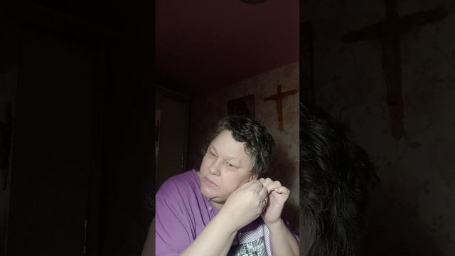 СЕРЬГИ,БУСЫ И БРАСЛЕТ ,,ПОКАЗЫААЮ!!! смотреть онлайн