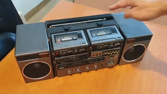 История появления кассетных плееров и минисистем