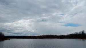 Релакс.Река.Весна.