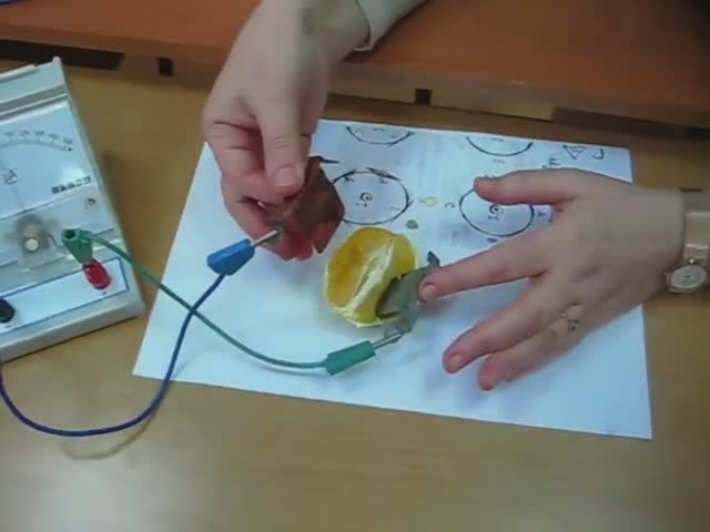 ЭЛЕМЕНТ  Вольта из лимона, банана...