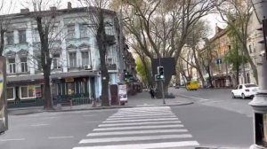 АРХИВ. Одесса 1 мая 2022. Прогулка по городу. Удары по взлетке. Удары по острову Змеиный.