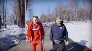 «…Два миномёта прилетело ему, дед сразу надел бронежилет»