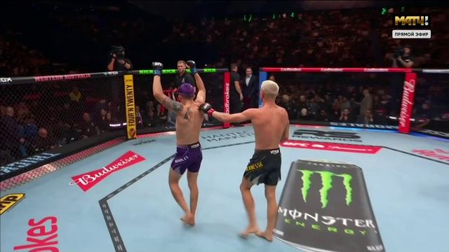 Колби Тикнесс против Винса Моралеса. UFC Fight Night