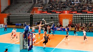 Волейбол. ВК «Тюмень» была сильнее