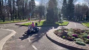 Вероника гонщик.