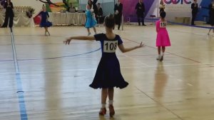 Кубок 1 место. ❤ Николаева Василиса, Спортвно-бальные танцы. (Внучка)