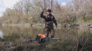 Сменил место и клёв пошёл.РЫБАЛКА НА ПОПЛАВОК В МАЕ!