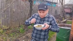 Готовим шурпу для гостей.
