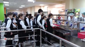 Безналичная оплата в школьных буфетах запущена в более чем 200 школах Дагестана