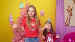 Новогодние приключение Насти и прыгучие игрушки