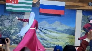 ЗАСТОЛЬЕ! МИКРОФОН ПОДКАЧАЛ ИЛИ  БЛОГЕР ?!🥵