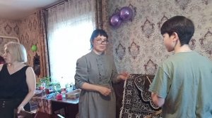 04.05.26 г. Приехала крестная.