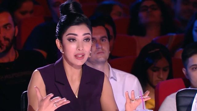 Этот Парень Из Таджикистана Протащил Машину Своими Зубами!  Central Asia's Got Talent