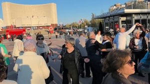 А я несу тебе цветы... 03.05.26...
