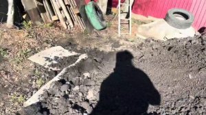 Дачная пора привезли чернозём