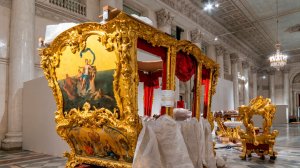 Коронационную карету Екатерины I готовят к показу в Эрмитаже