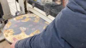 Подготовка подстолья на рейсмусовом станке для журнального столика.