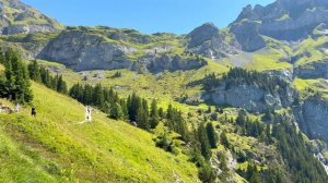 🚶 SmartTV 4К ➤ 🌺 Озеро Эшинен, Швейцария (60 Мбит 4K) – одно из красивейших альпийских озер! 🌺