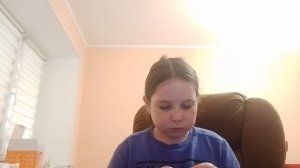 лепим комнату для пингвинов из воздушного пластилина.