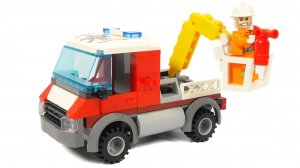 Собираем пожарную машину  из ЛЕГО -  Qman Fire Rescue 2802 Light Attack Vehicle