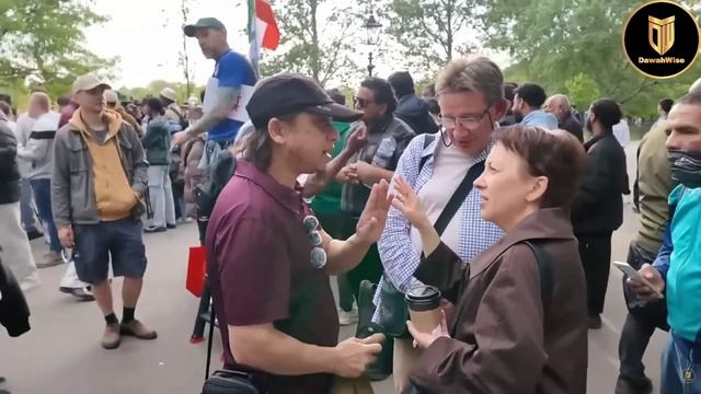 Мусульманин учит христиан считать  Мансур  Уголок ораторов_D