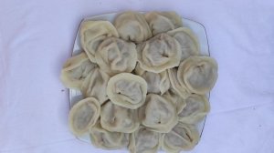 Пельмени со свино-говяжьим фаршем и чесноком