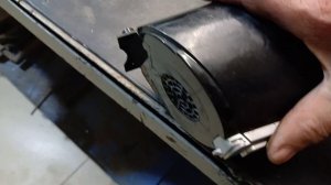 Вертикальный пылесос Tefal TY6545RH с мусорки.