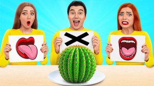 Откуси Лизни или Ничего Челлендж # Забавные Лайфхаки с Едой от TeenDO Challenge