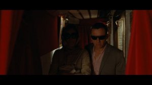 По ту сторону кровати (фильм, 2008)