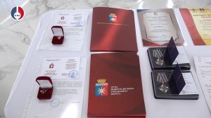 Награды – накануне Первомая! В Новоуральске прошла церемония «Славим человека труда»